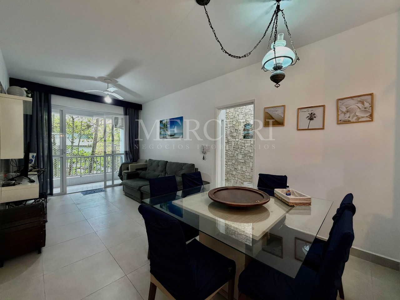 Apartamento à venda no Pitangueiras: 