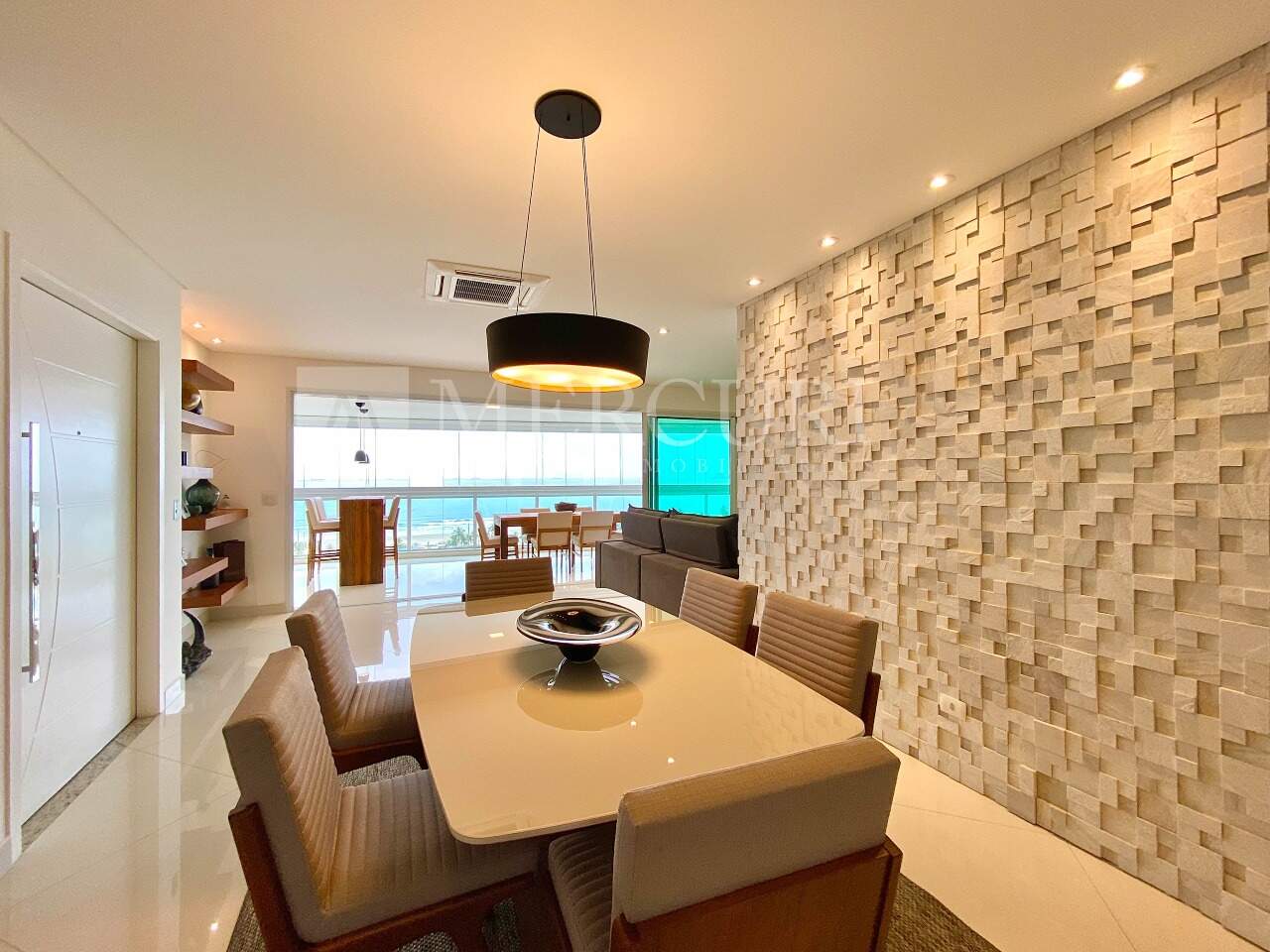 Apartamento à venda no Enseada: 