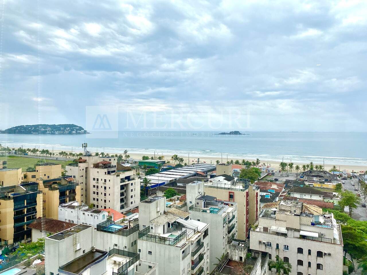 Apartamento à venda no Enseada: 