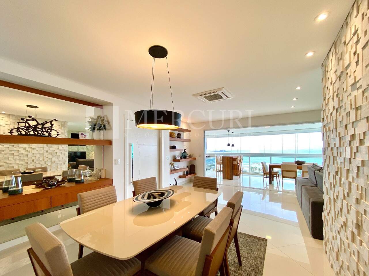 Apartamento à venda no Enseada: 