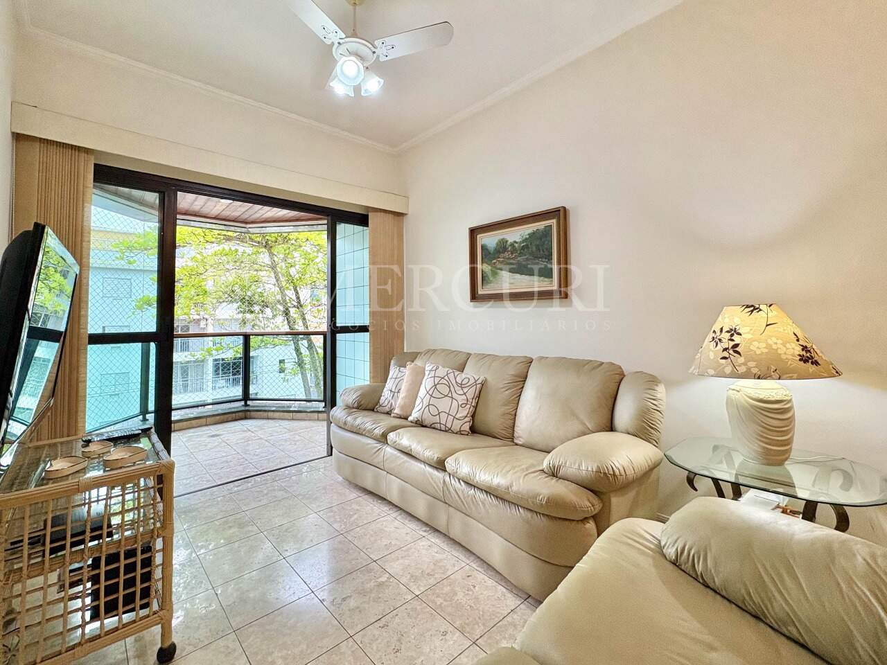 Apartamento à venda no Enseada: 