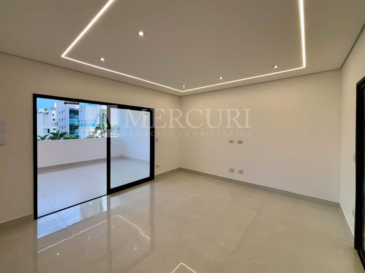 Casa à venda no Enseada: 