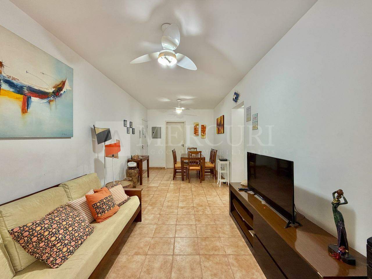 Apartamento à venda no Pitangueiras: 