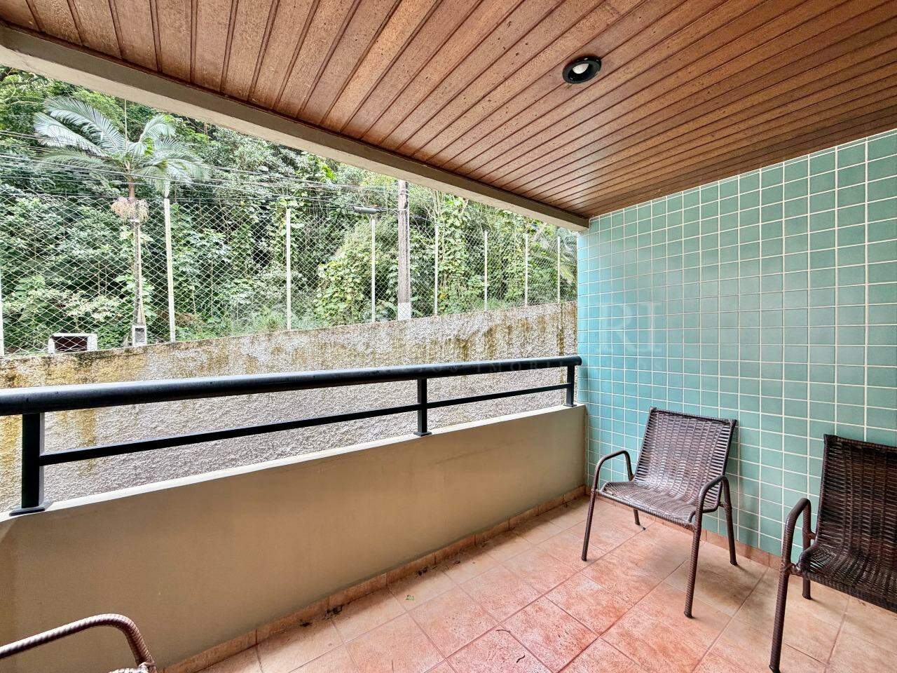 Apartamento à venda no Pitangueiras: 
