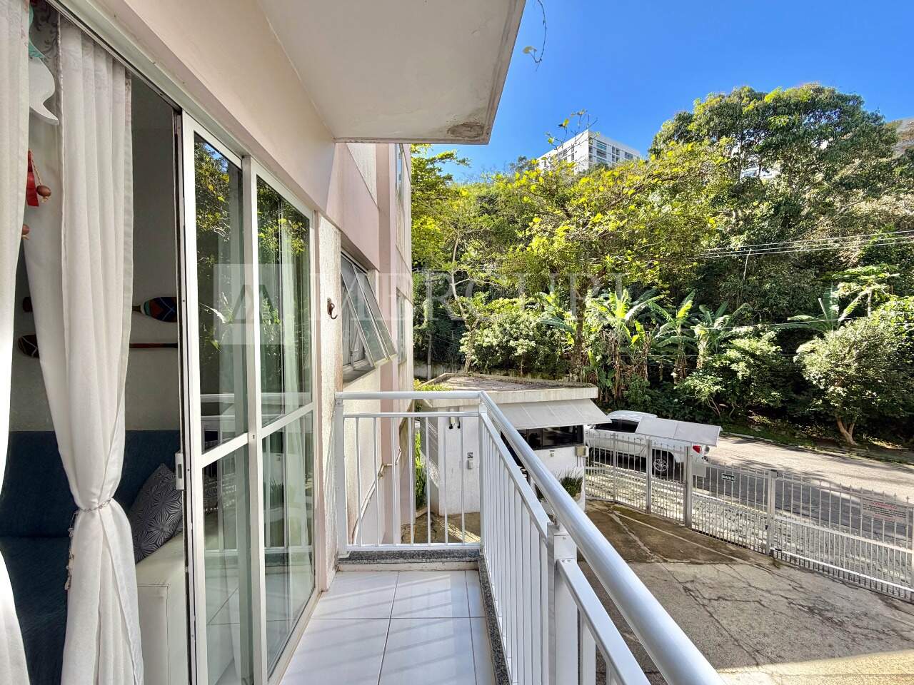 Apartamento à venda no Enseada: 