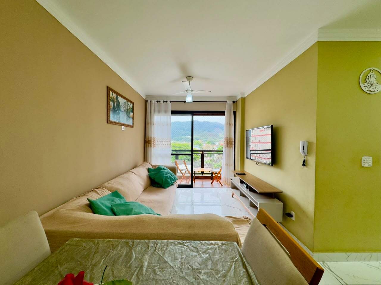 Apartamento à venda no Enseada: 