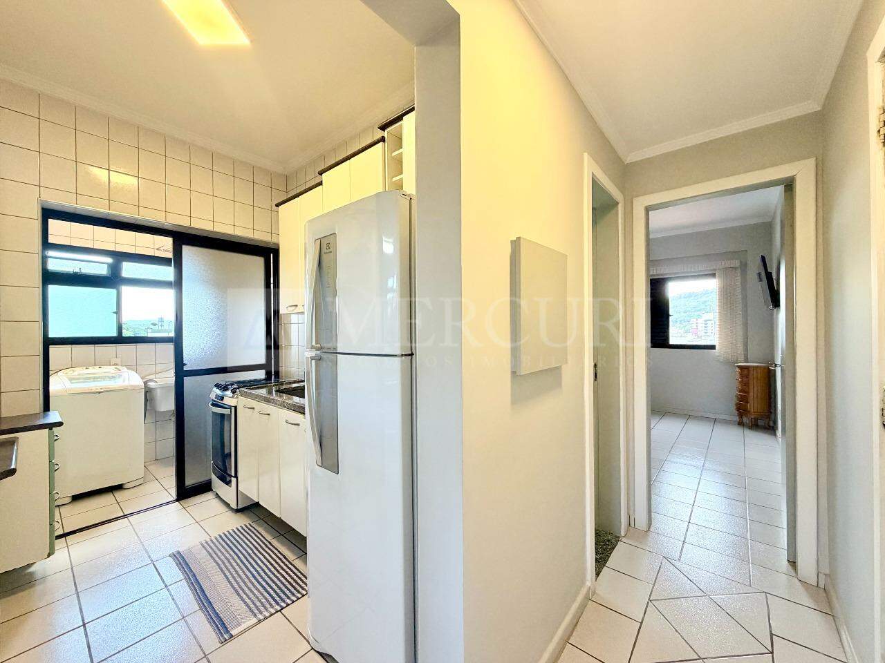 Apartamento à venda no Tombo: 