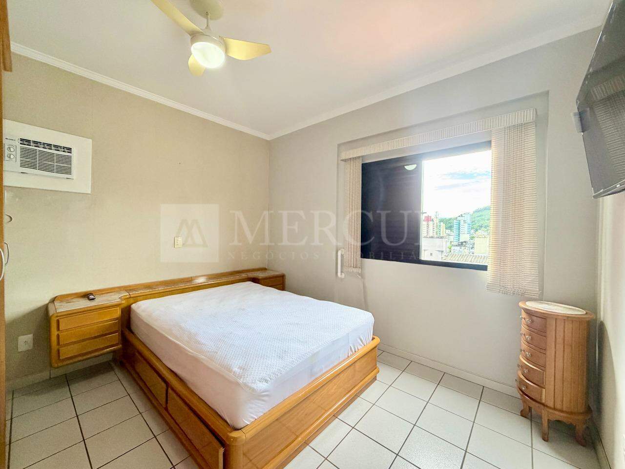 Apartamento à venda no Tombo: 