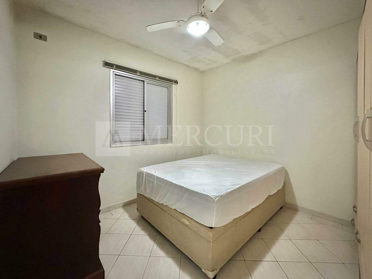 Apartamento à venda no Pitangueiras: 