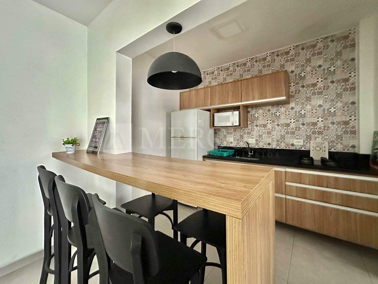 Apartamento à venda no Pitangueiras: 