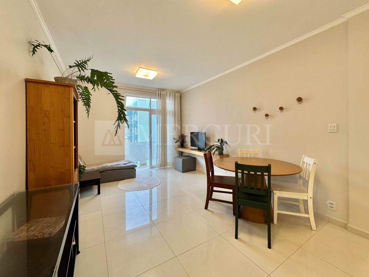 Apartamento à venda no Pitangueiras: 