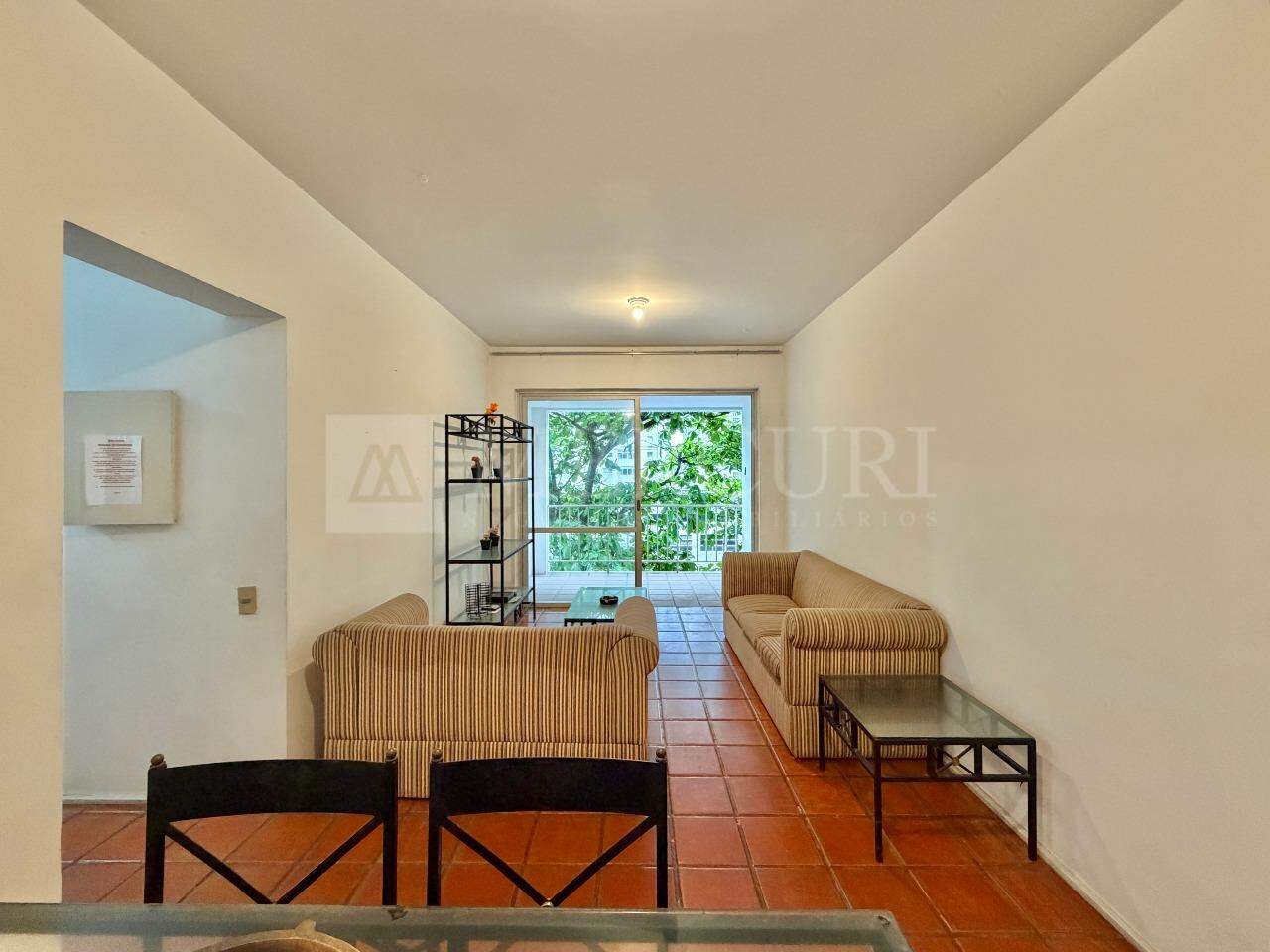 Apartamento à venda no Pitangueiras: 