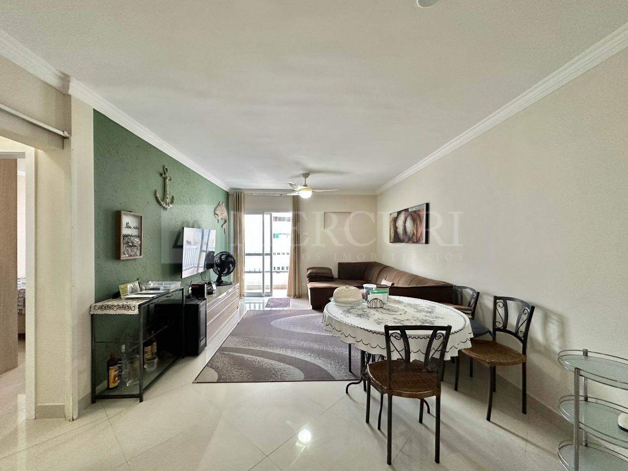 Apartamento à venda no Pitangueiras: 