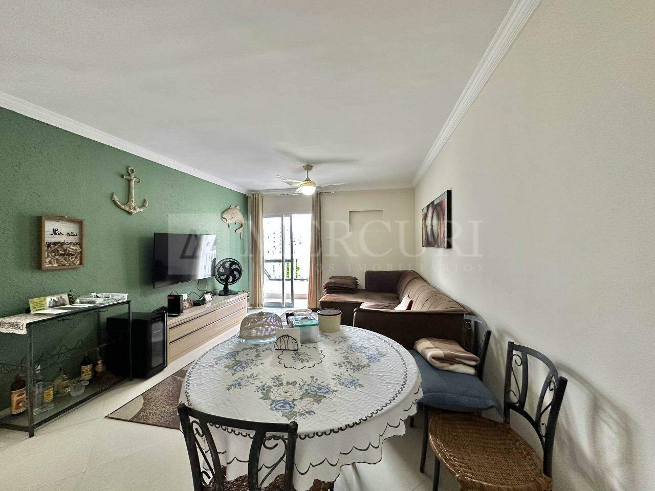 Apartamento à venda no Pitangueiras: 