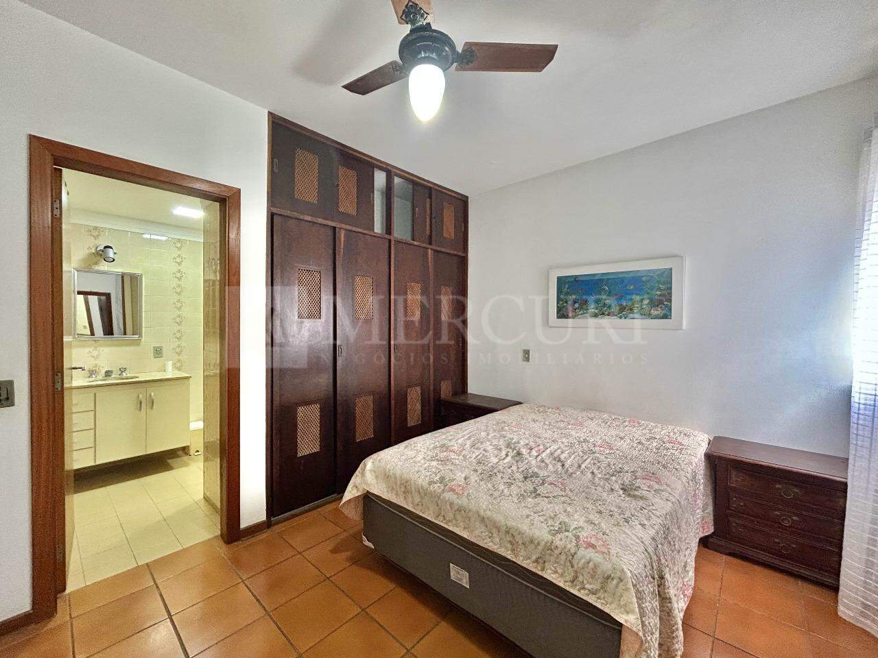 Apartamento à venda no Pitangueiras: 