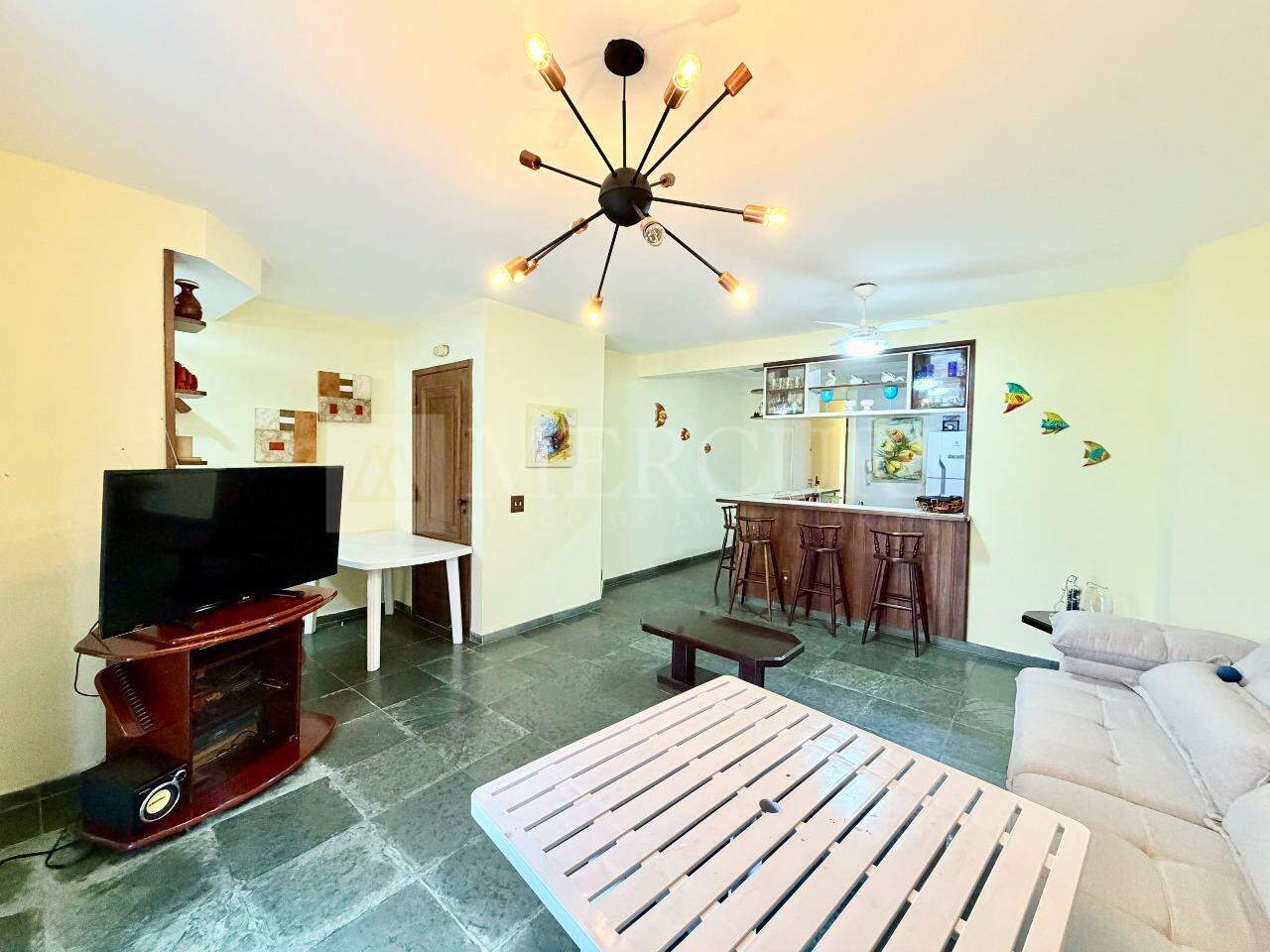 Apartamento à venda no Jardim Astúrias: 