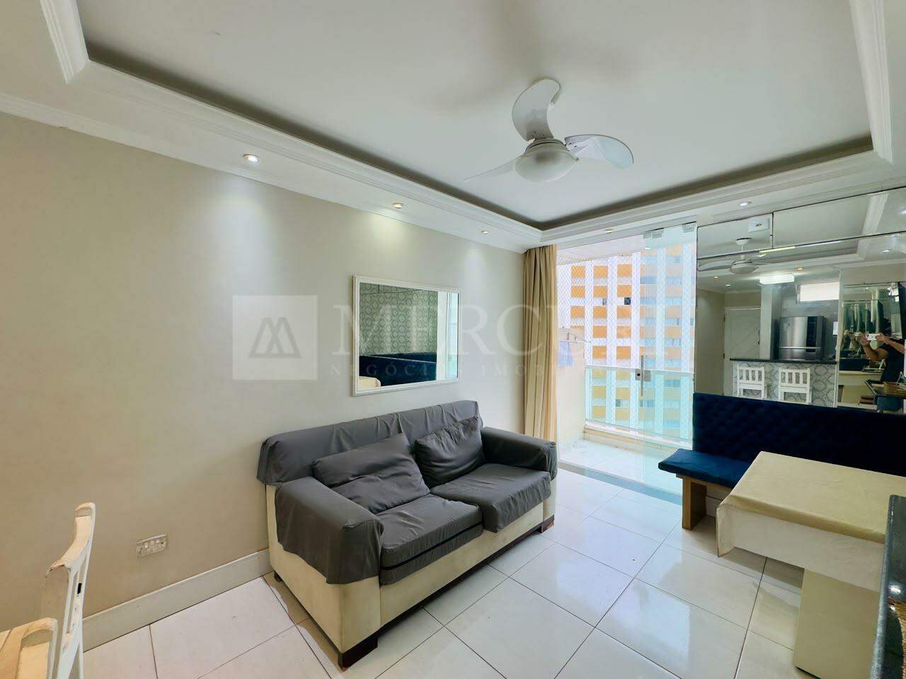 Apartamento à venda no Pitangueiras: 