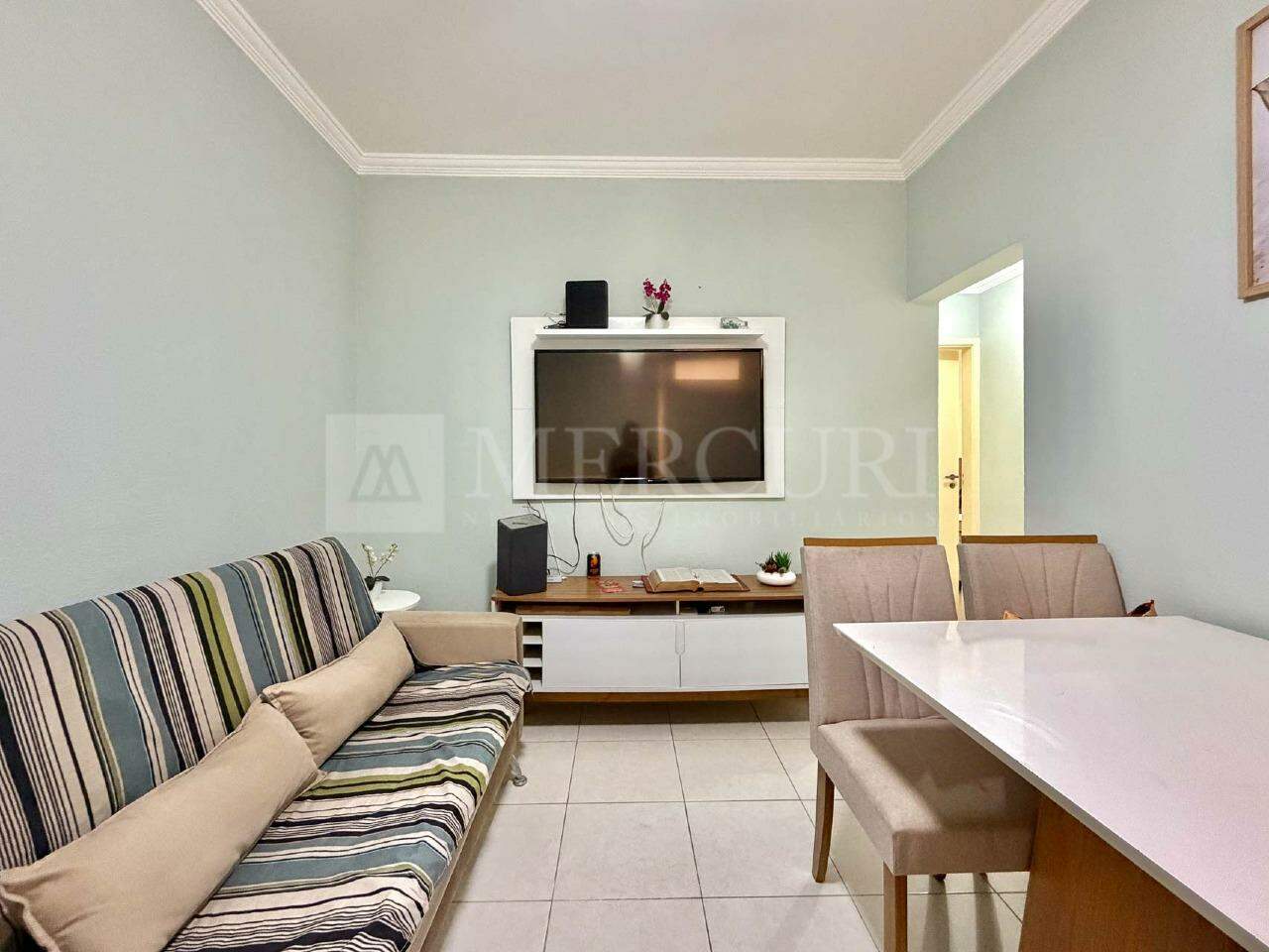 Apartamento à venda no Pitangueiras: 
