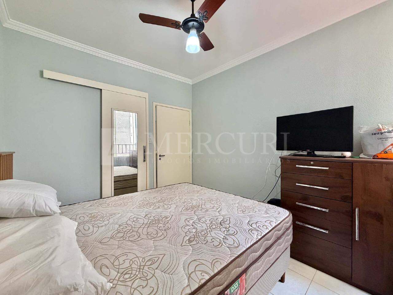 Apartamento à venda no Pitangueiras: 