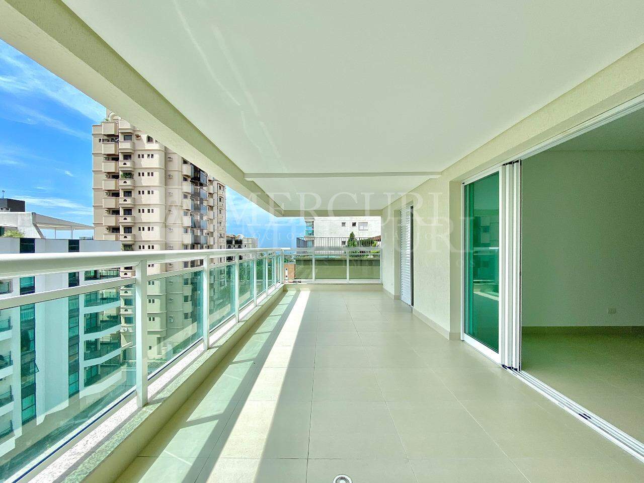 Apartamento à venda no Enseada: 