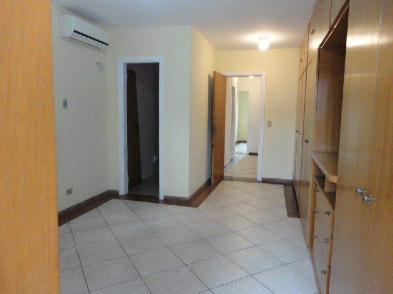 Casa à venda no Butantã: 