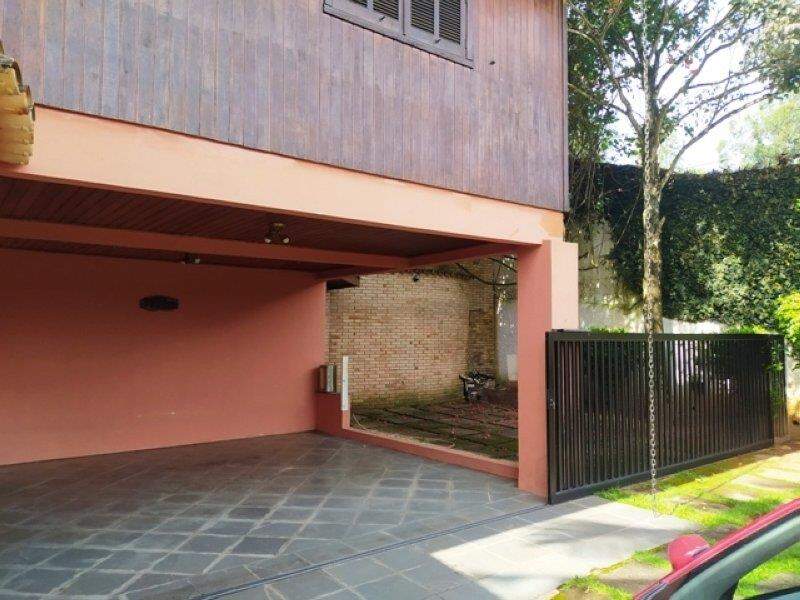 Casa à venda no Bosque do Embu: 