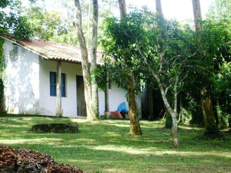 Casa à venda no Bosque do Embu: 