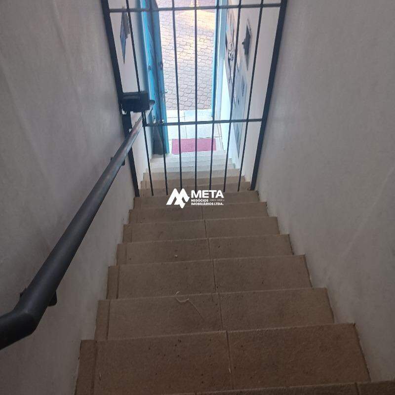 Sala para aluguel no Centro: 