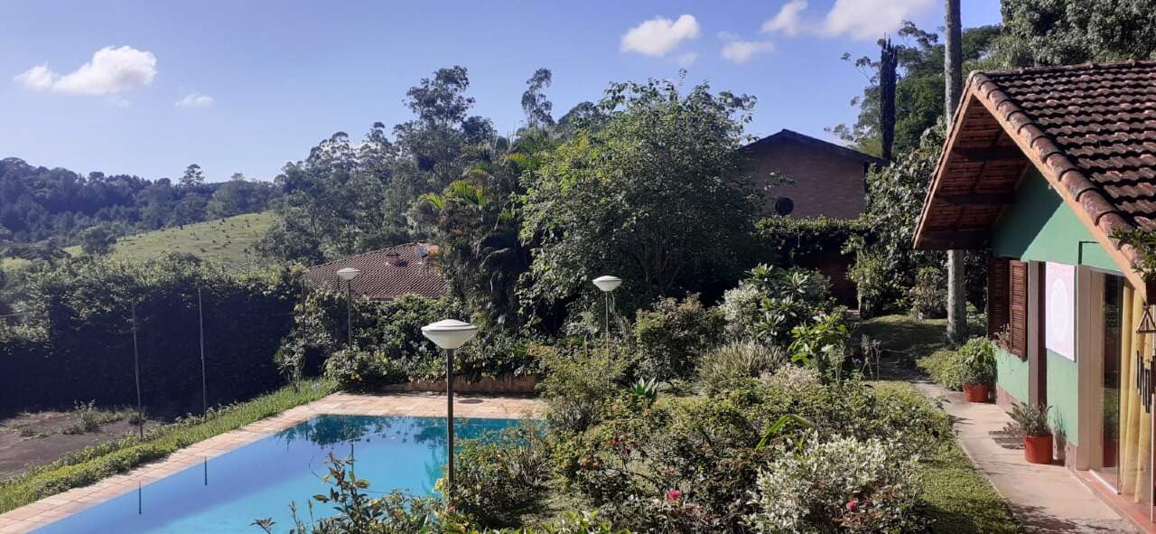 Chácara à venda no Embu Colonial: 