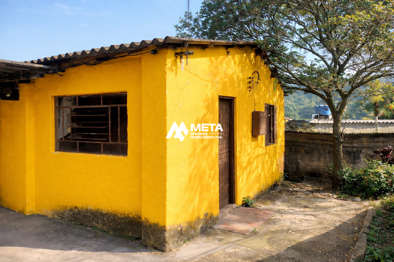 Casa à venda no Centro: 