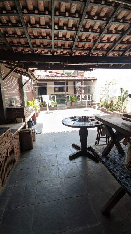 Casa à venda no Jardim Pinheirinho: 