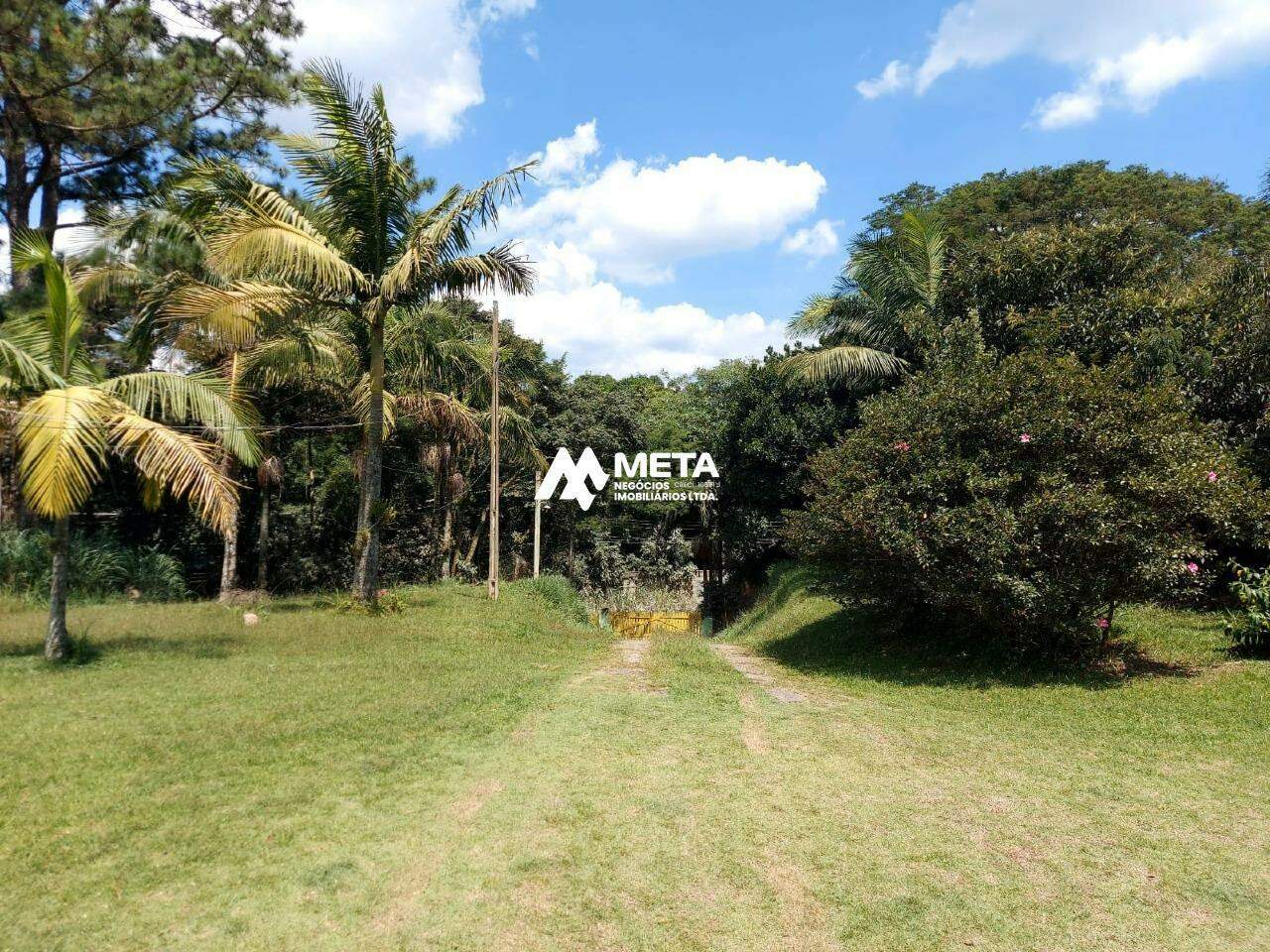 Terreno Padrão à venda no Itatuba: 