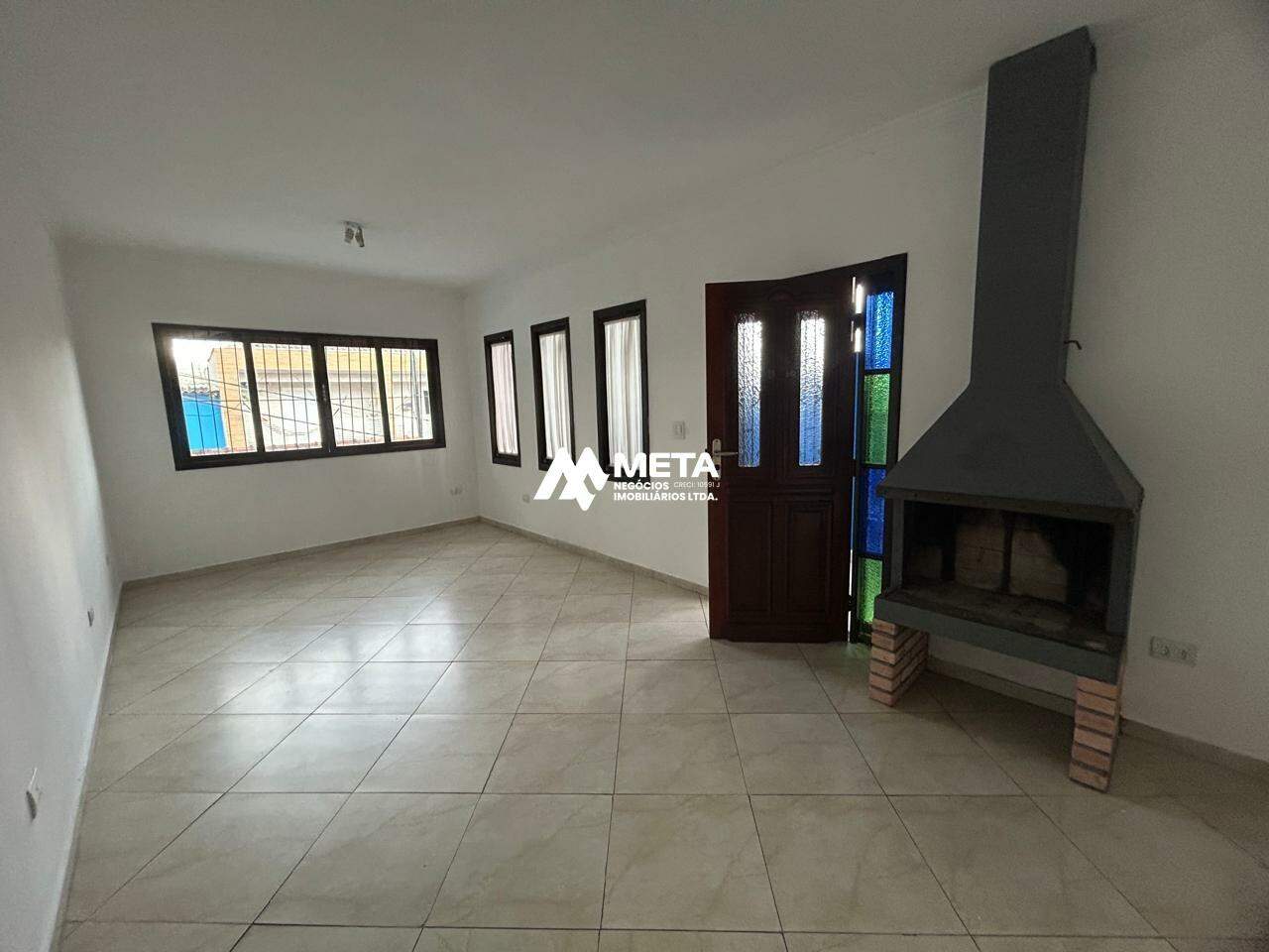 Casa para aluguel no Centro: 