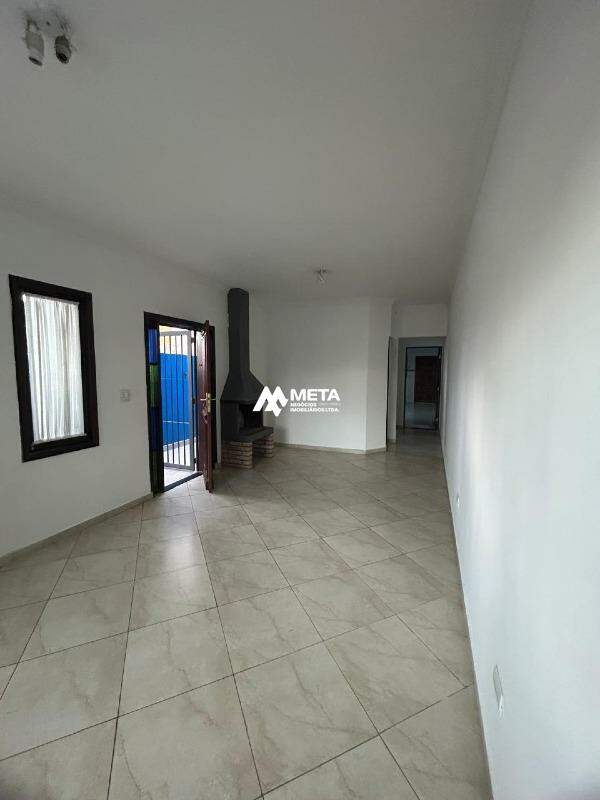 Casa para aluguel no Centro: 