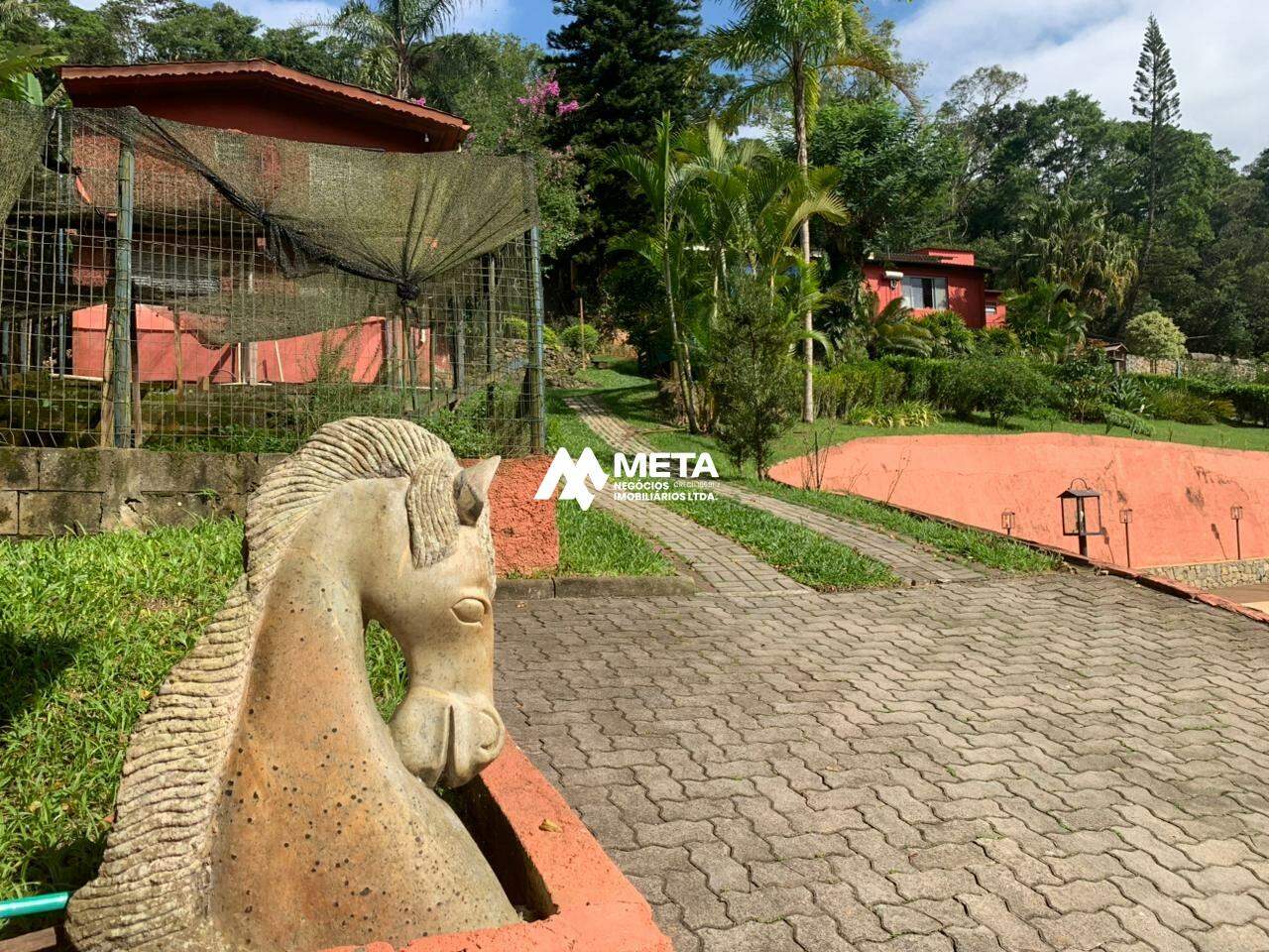 Chácara à venda no Parque dos Caetes: 