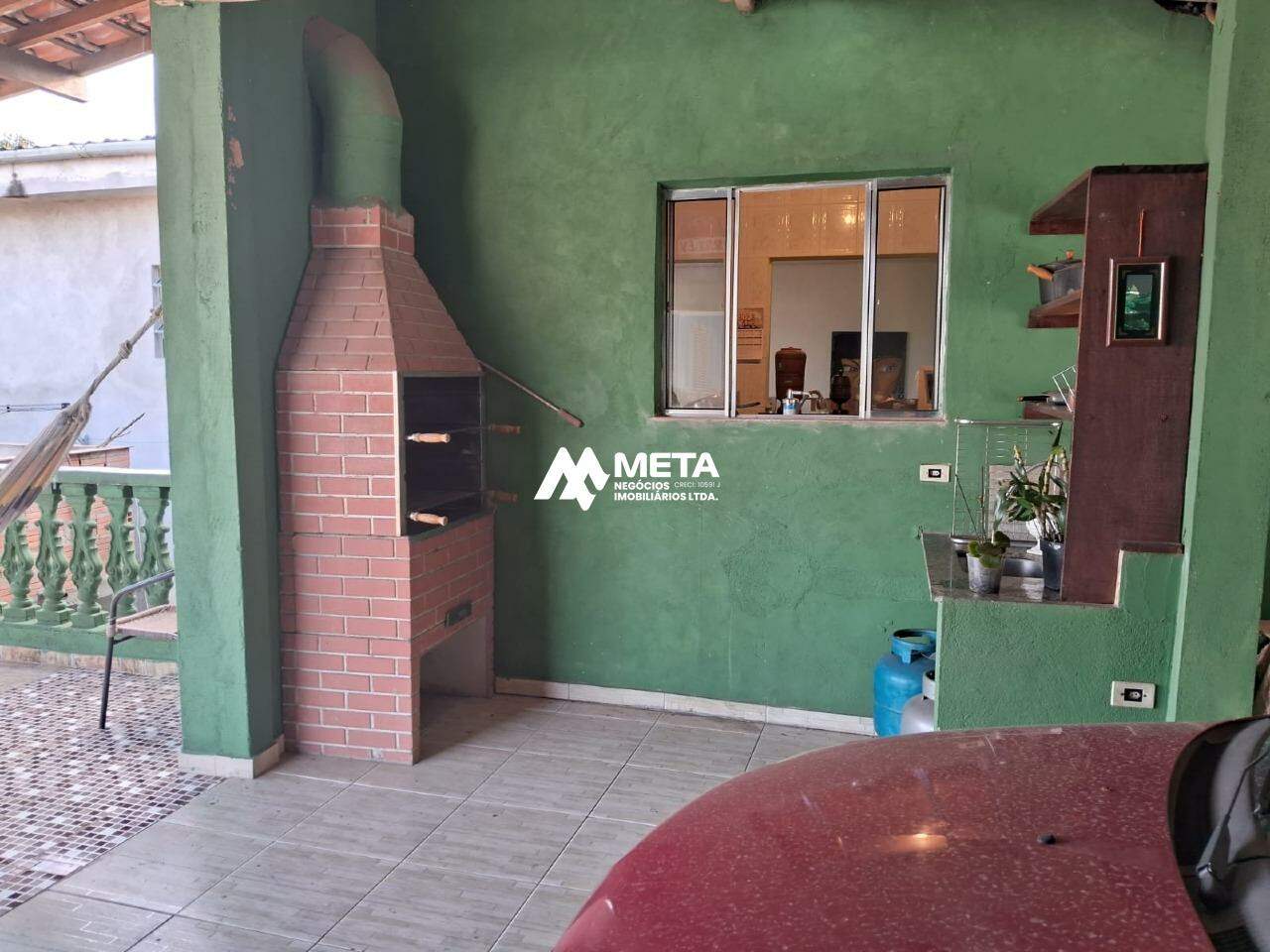 Casa à venda no Estancia de Embuarama: GARAGEM