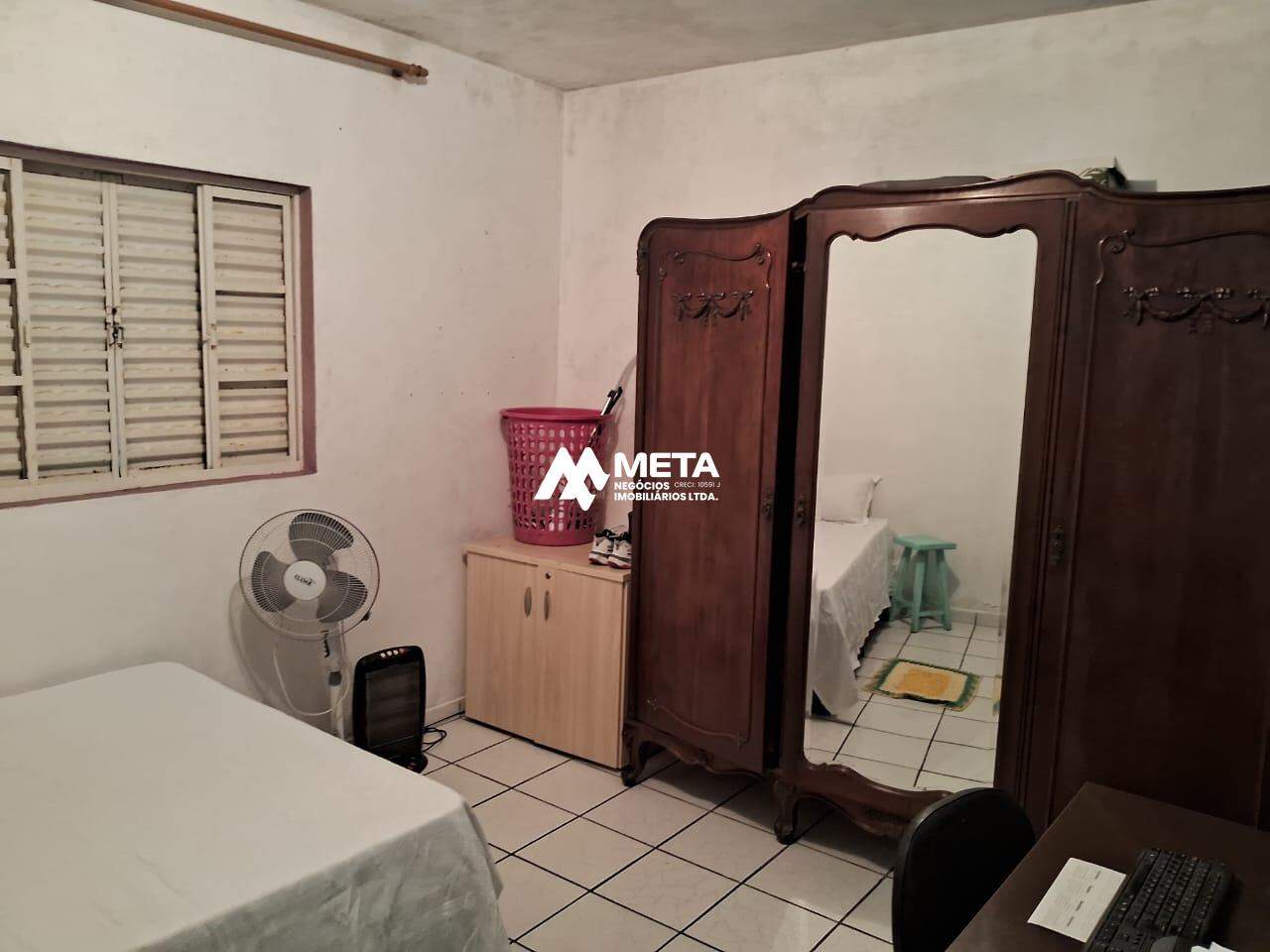 Casa à venda no Estancia de Embuarama: QUARTO