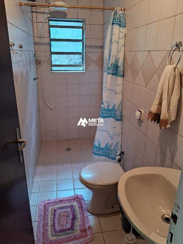 Casa à venda no Estancia de Embuarama: BANHEIRO SOCIAL