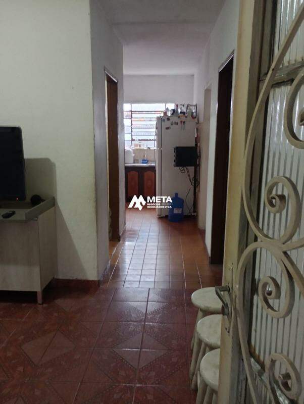 Casa à venda no Centro: 