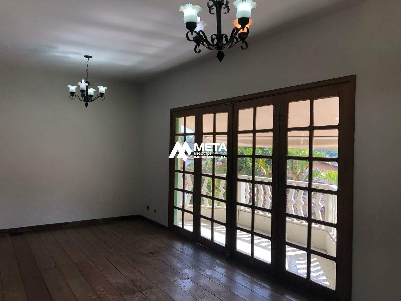 Casa à venda no Chácara Pavoeiro: SALA