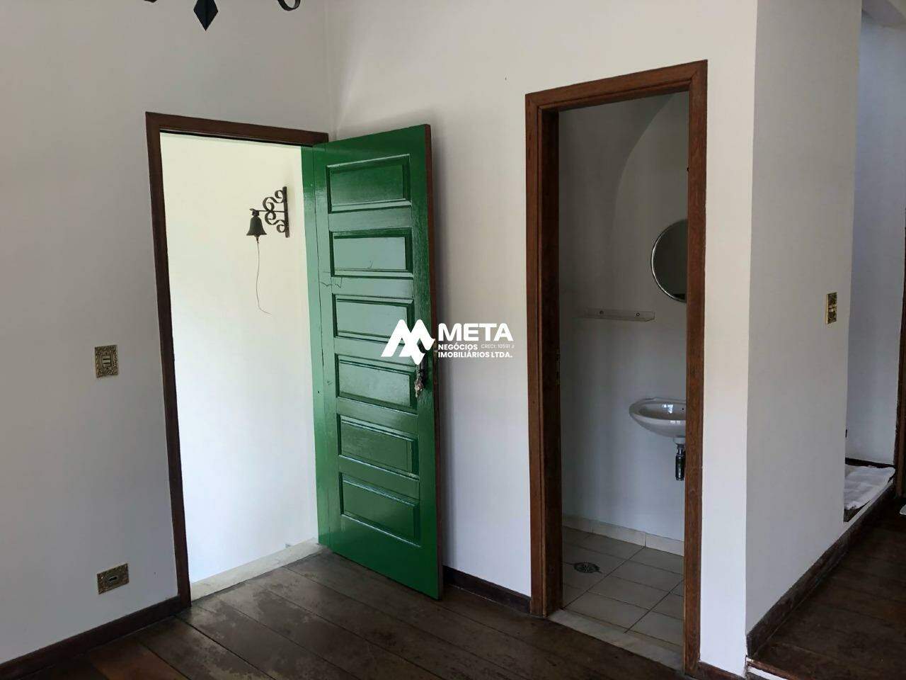 Casa à venda no Chácara Pavoeiro: ENTRADA DA CASA