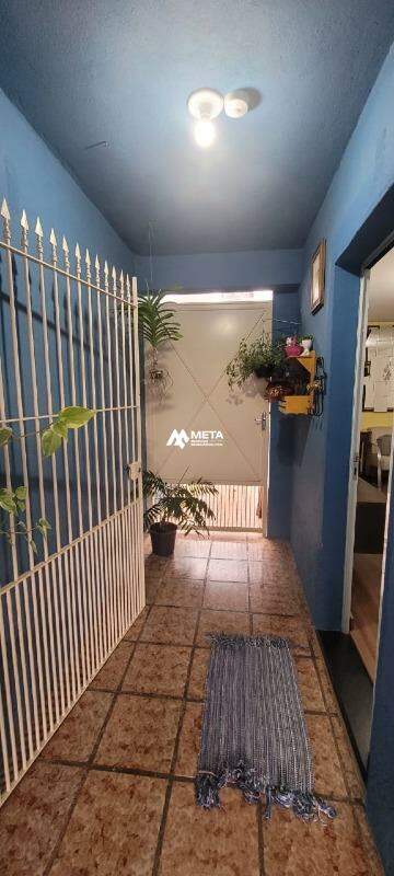 Casa à venda no Centro: ENTRADA DA CASA