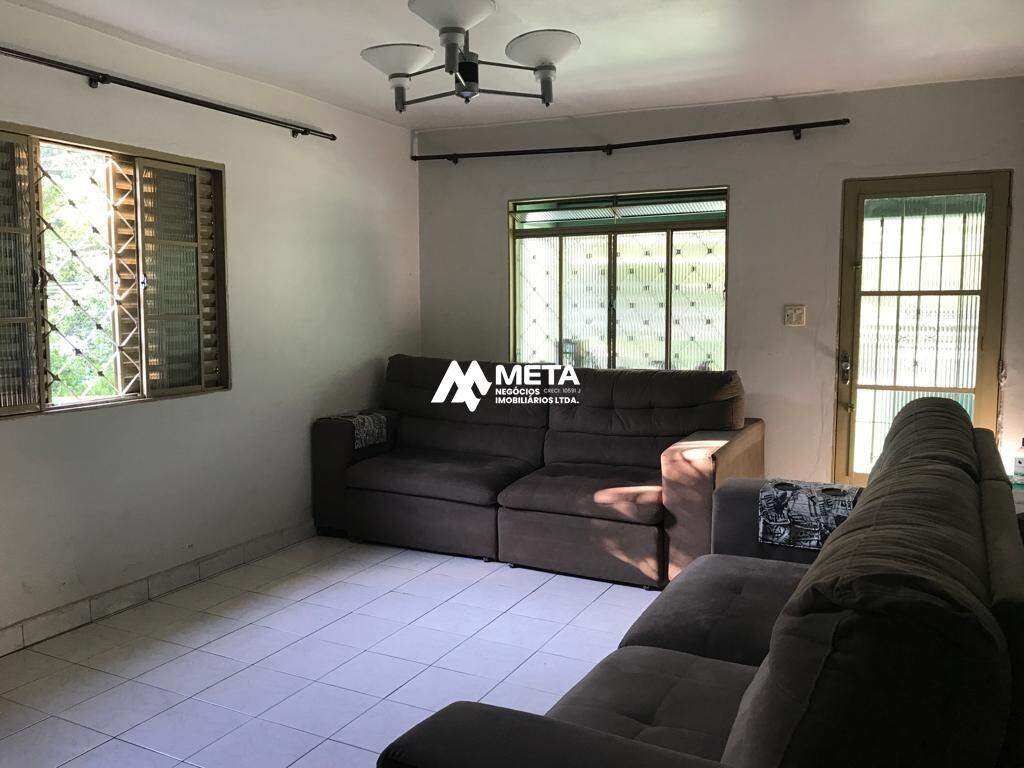 Casa à venda no Jardim Novo Embu: SALA