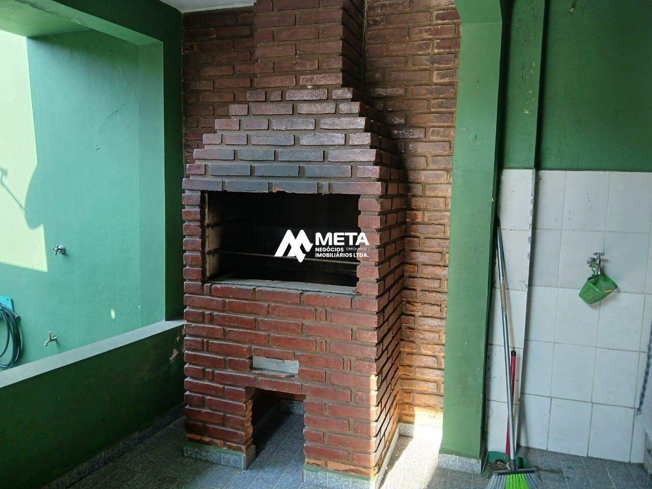 Casa à venda no Jardim Novo Embu: 