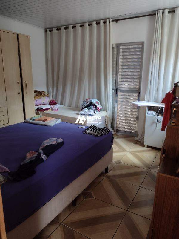 Casa à venda no Jardim Pinheirinho: 