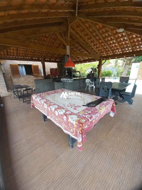 Chácara à venda no Jardim Itatiaia: 