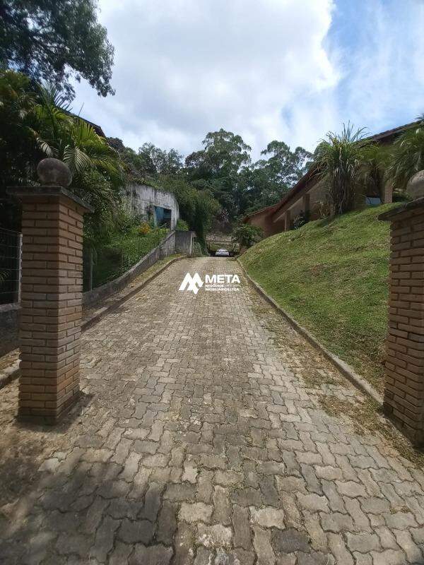 Chácara à venda no Jardim Itatiaia: 