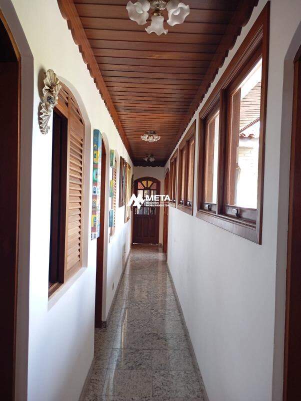 Casa para aluguel no Centro: 