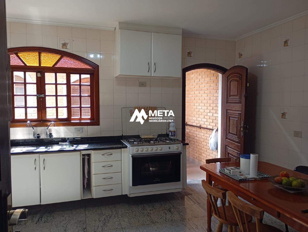 Casa para aluguel no Centro: 
