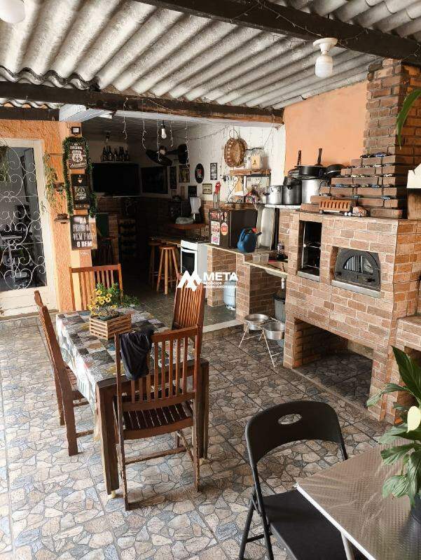 Casa à venda no Jardim Sílvia: 